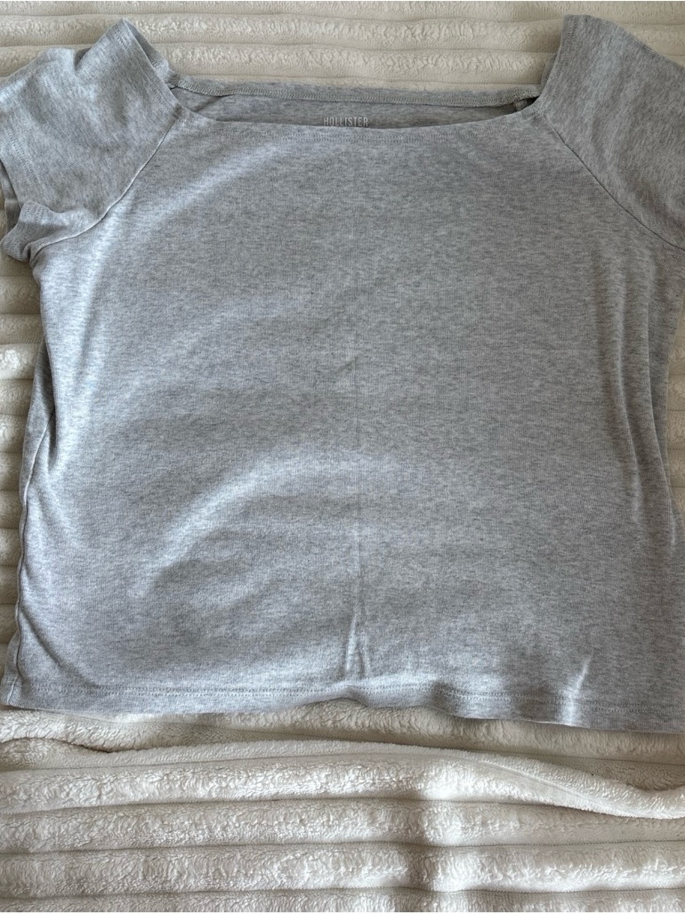 Hollister Light Gray Scoop Neck Crop Top